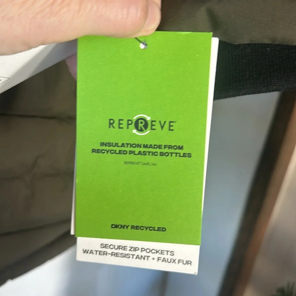 NWT DKNY Army Green Puffy winter coat - Picture 7 of 11